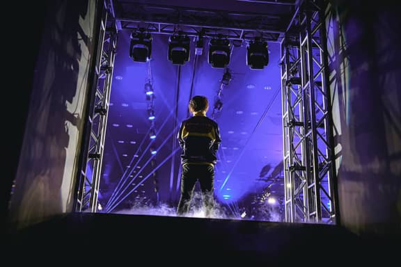 決勝戦へ向かう選手