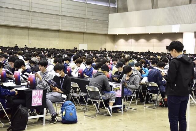 大会のエントリーや対戦組み合わせの発表は「Shadowverse Tournament Navigator」によって行われました。